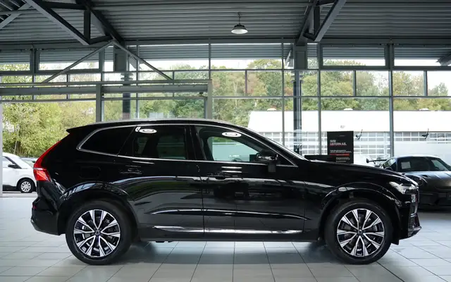 Volvo XC60 view 6