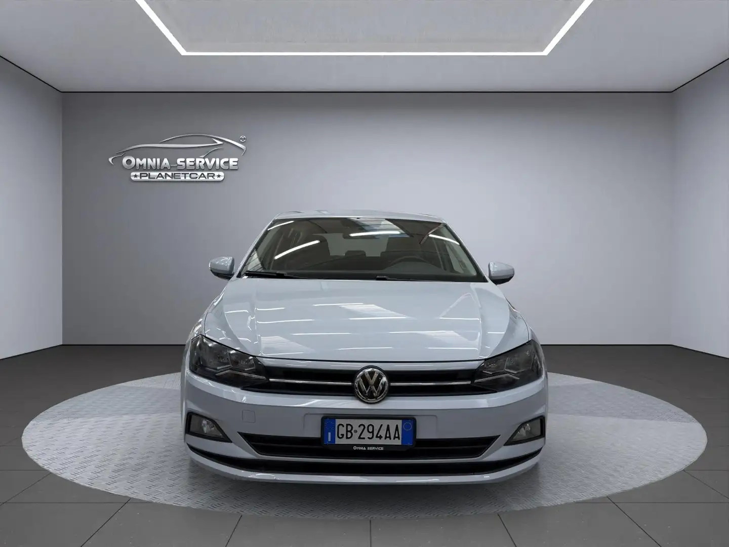 Volkswagen Polo Polo VI 2017 5p 1.0 evo Comfortline 80cv Bianco - 2