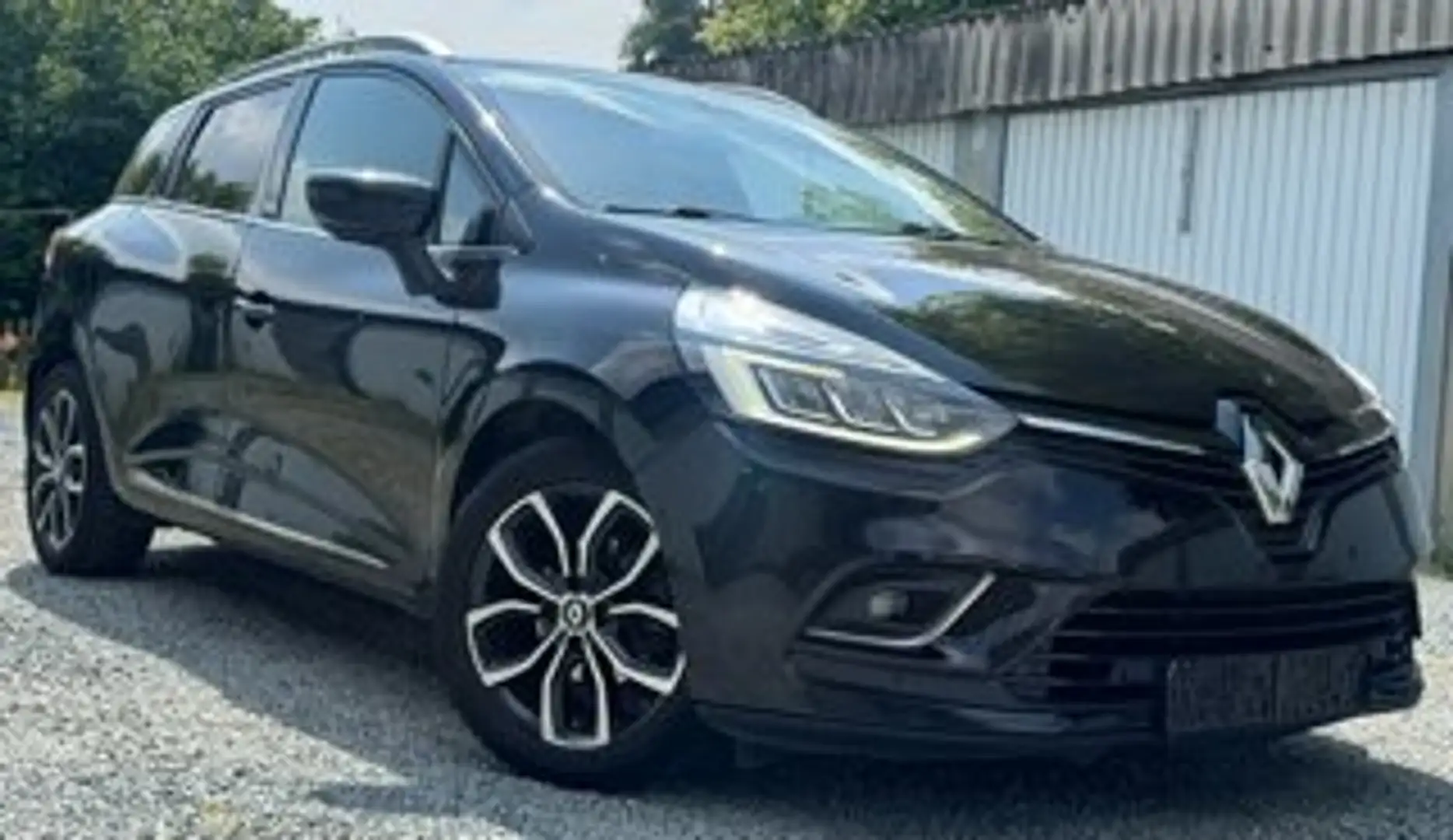 Renault Clio 1.5 dCi Energy Intens EDC Zwart - 1