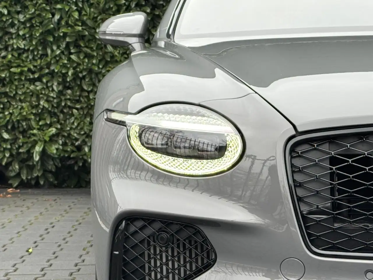 Bentley Continental GT 2025 — фото 19