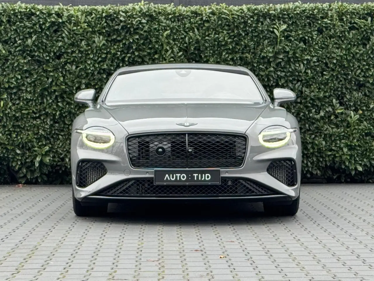 Bentley Continental GT 2025
