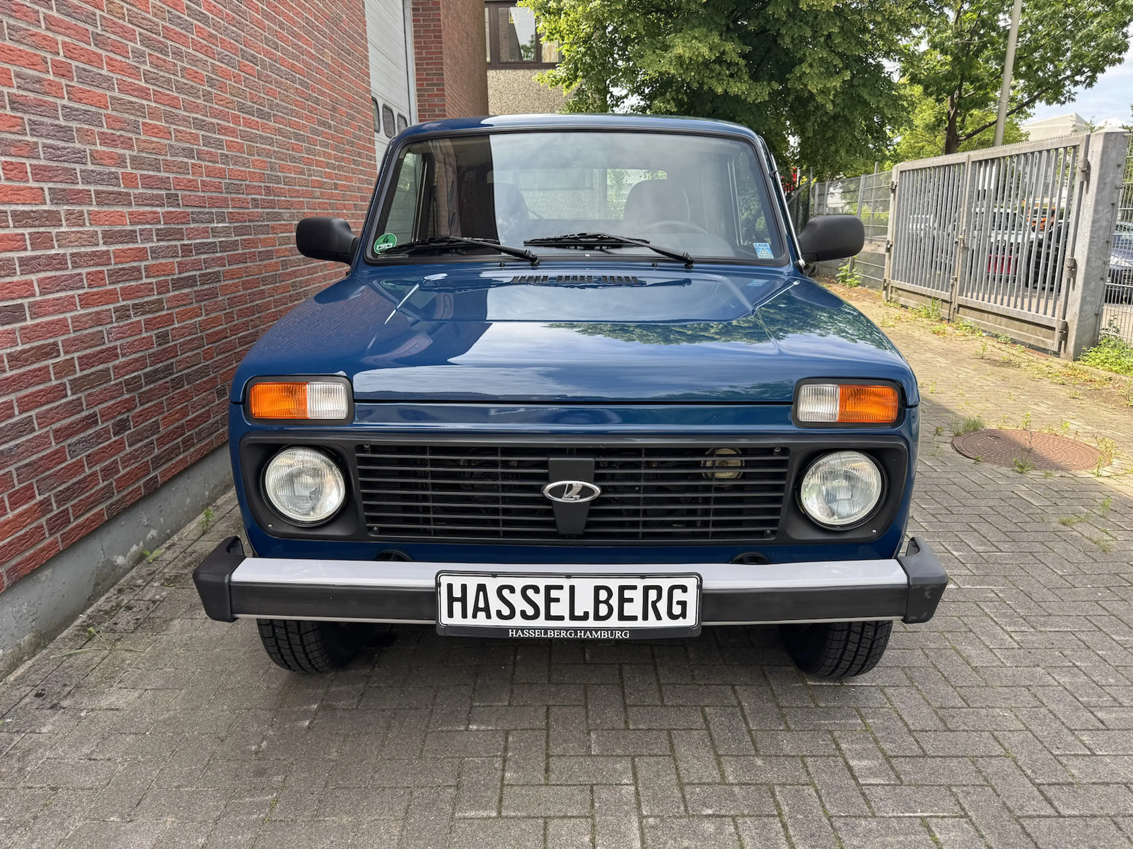Lada Niva TAIGA Day 4x4 wie neu 2121DE Standhzg. Navi — photo 3