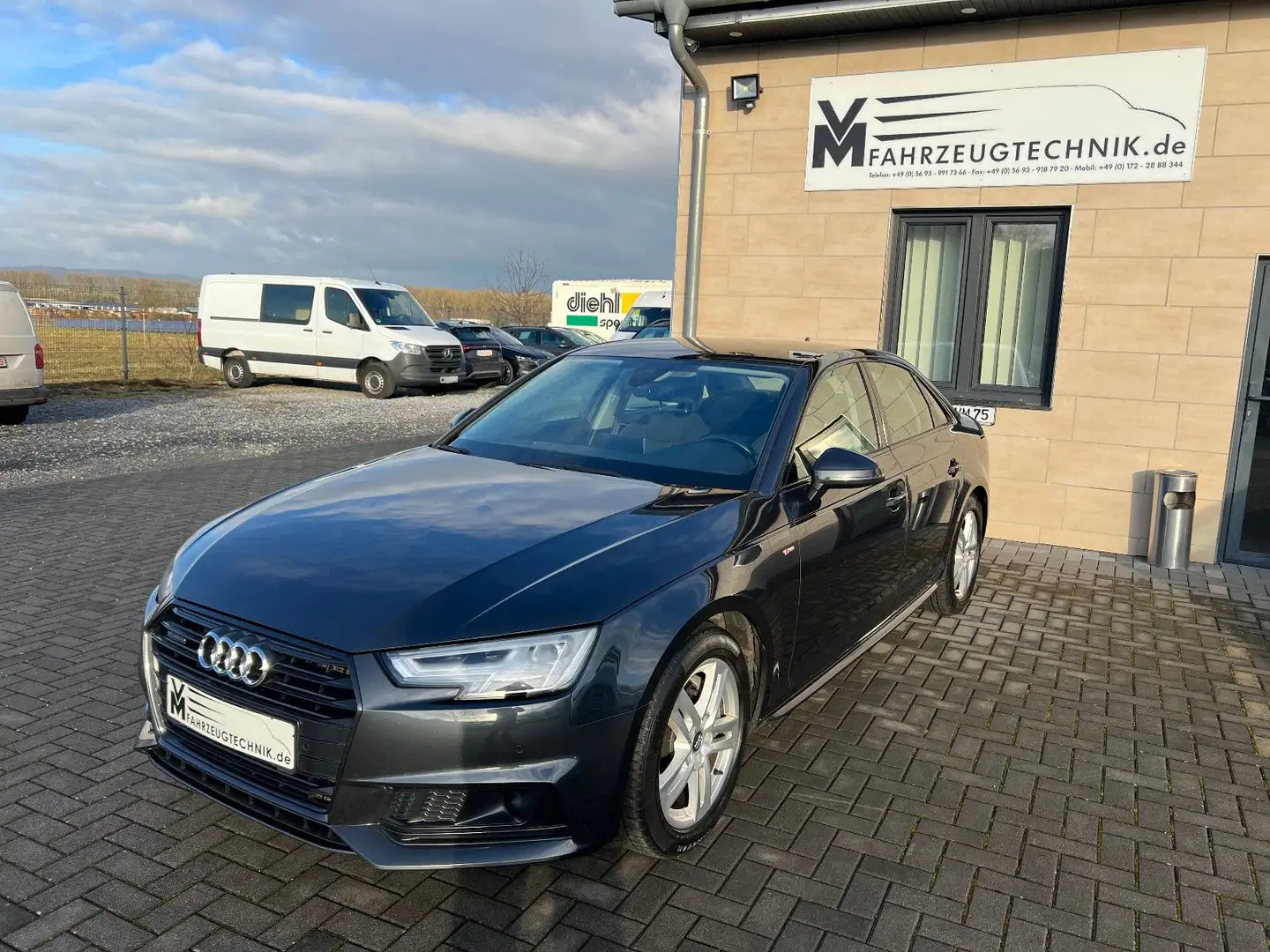 Audi A4 Lim. quattro sport S-Line*ACC*Navi*LED*Standh Gris - 1