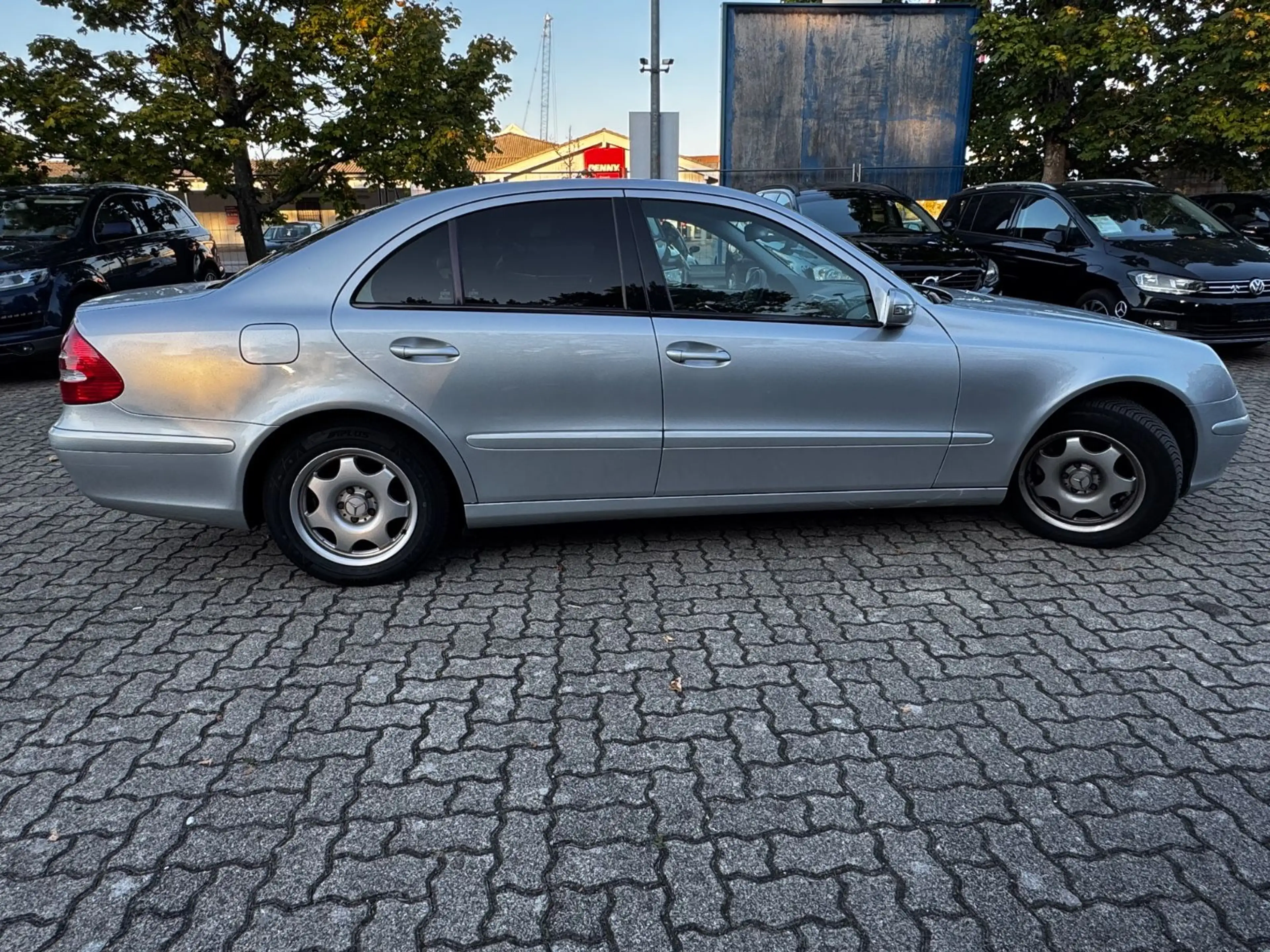 Mercedes-Benz E 220 E Limousine E 220 CDI — photo 4
