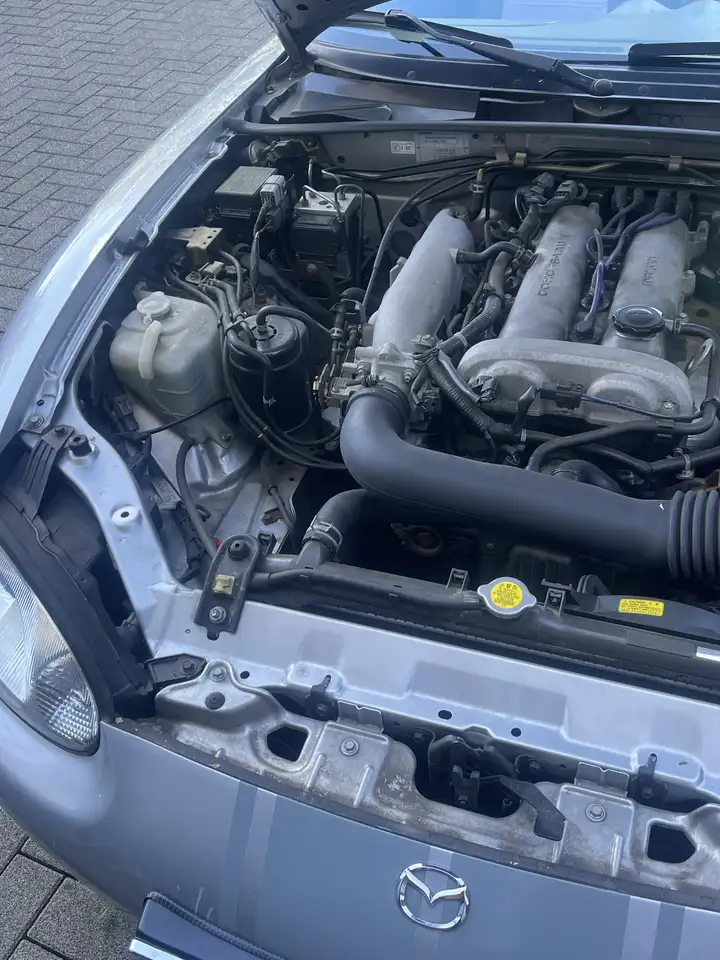 Mazda MX-5 1.6i 16V, foto 7