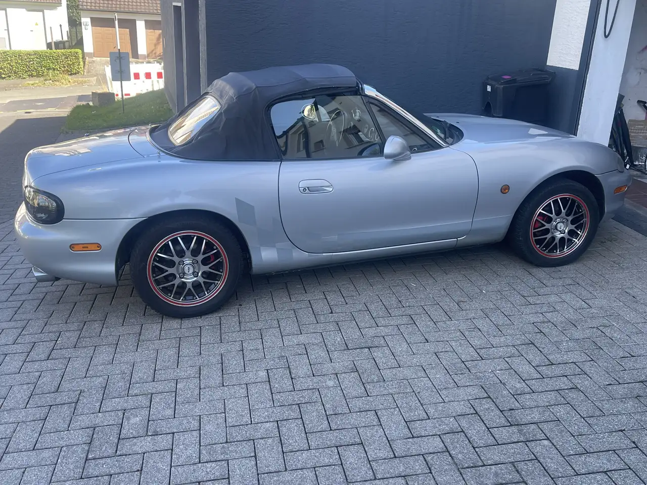 Mazda MX-5 1.6i 16V, foto 4