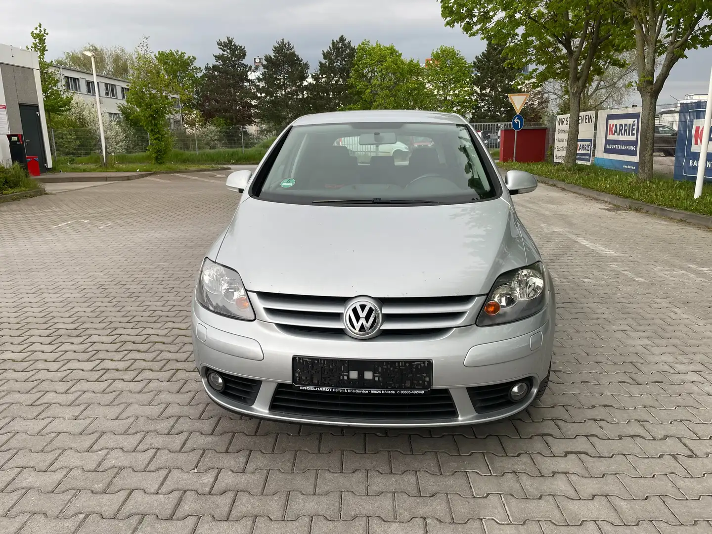 Volkswagen Golf Plus Goal V  1,9 TDI Plateado - 2