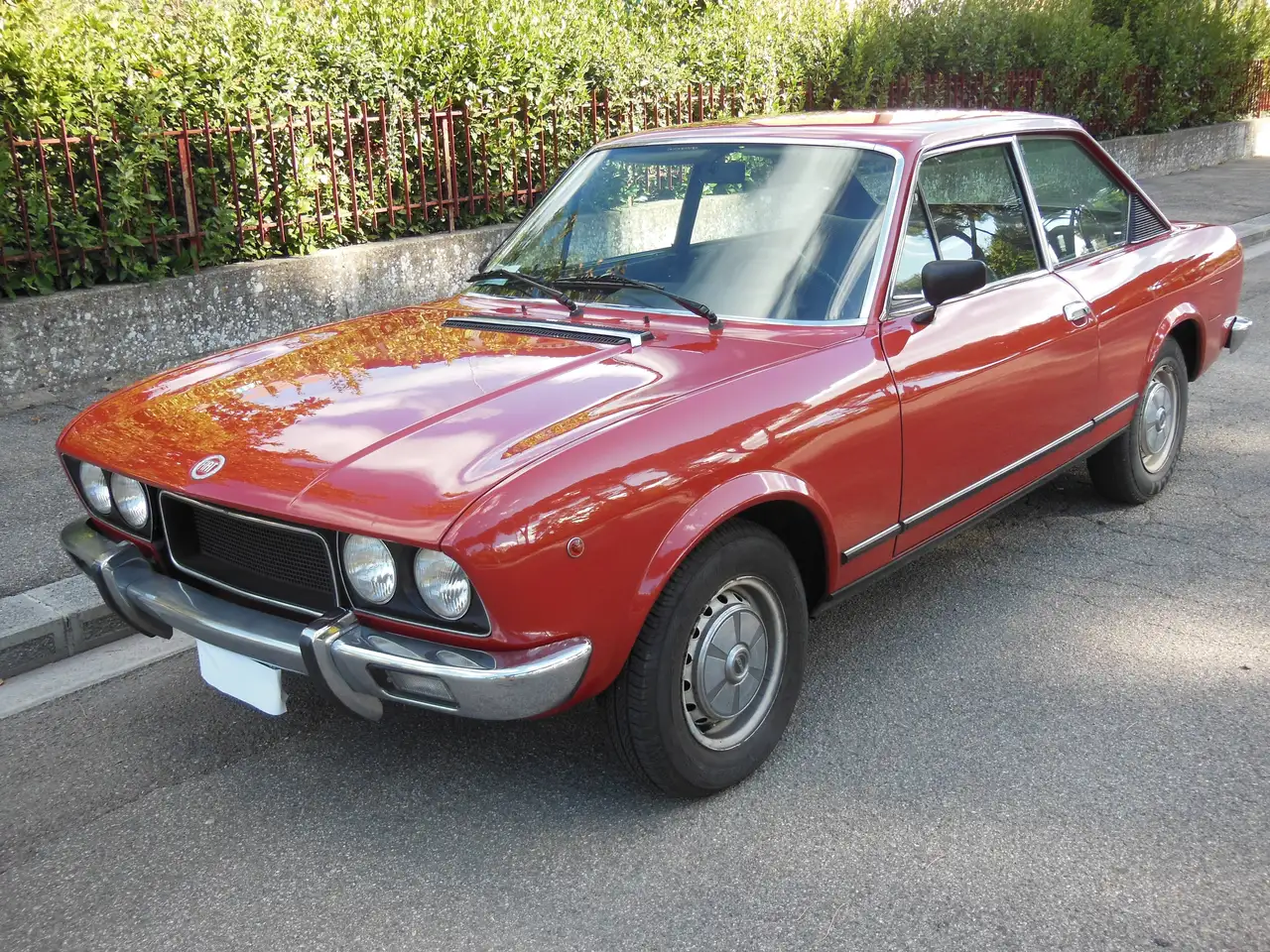 Fiat 124 Coupè Sport, foto 2