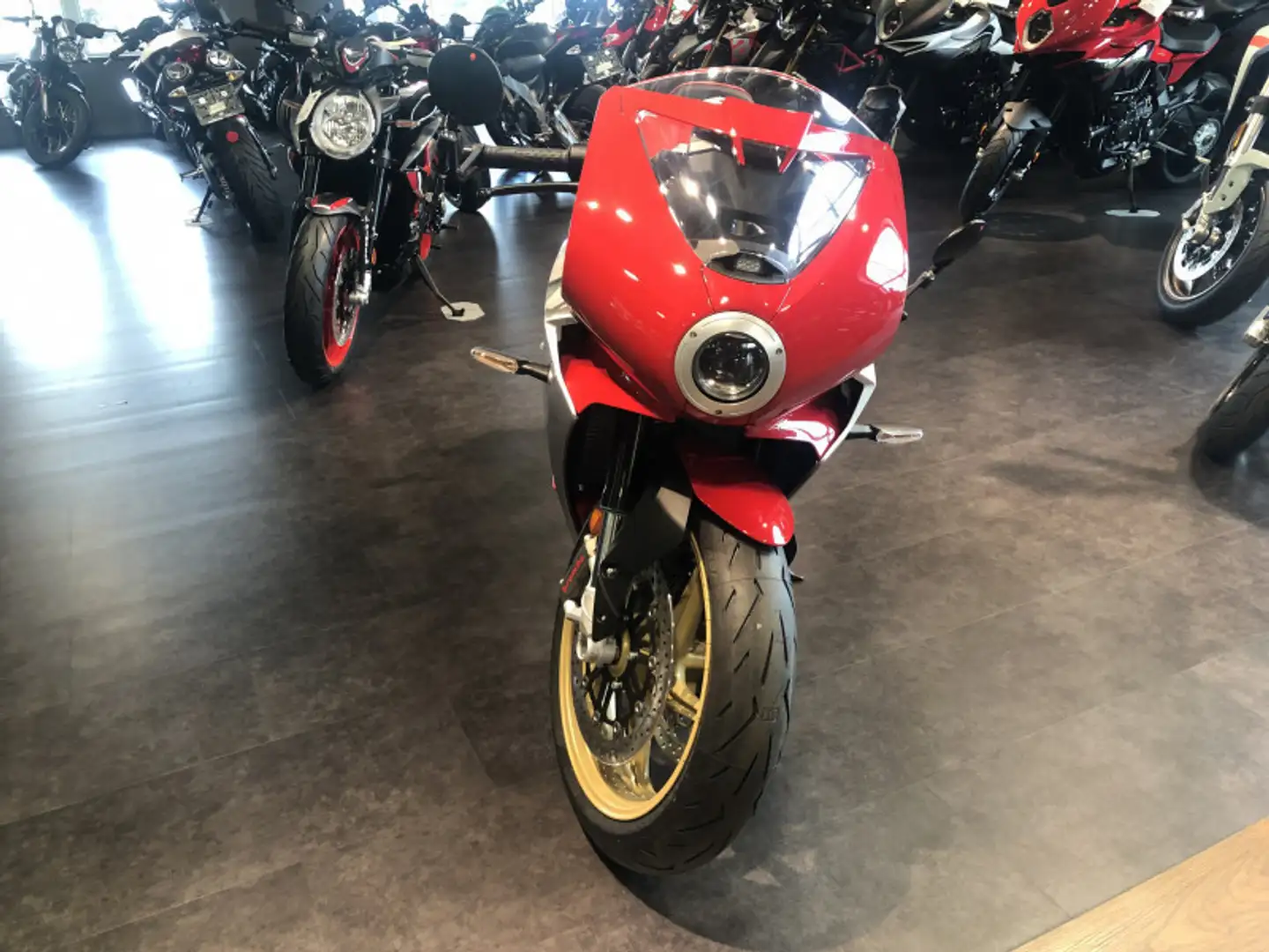 MV Agusta Superveloce 800 E5 Rood - 2