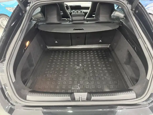 Mercedes-Benz Cla view 14