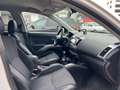 Mitsubishi Outlander Invite 2WD Weiß - thumbnail 17