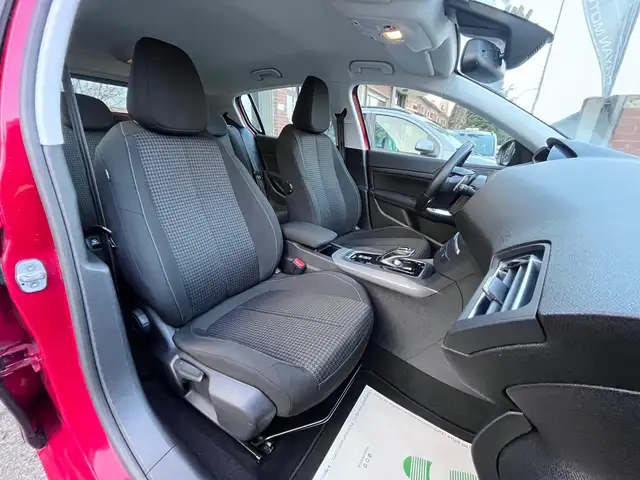 Peugeot 308 view 15