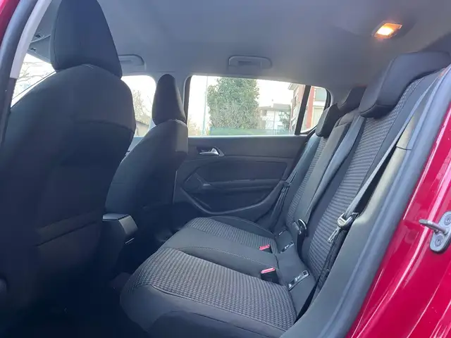 Peugeot 308 view 14