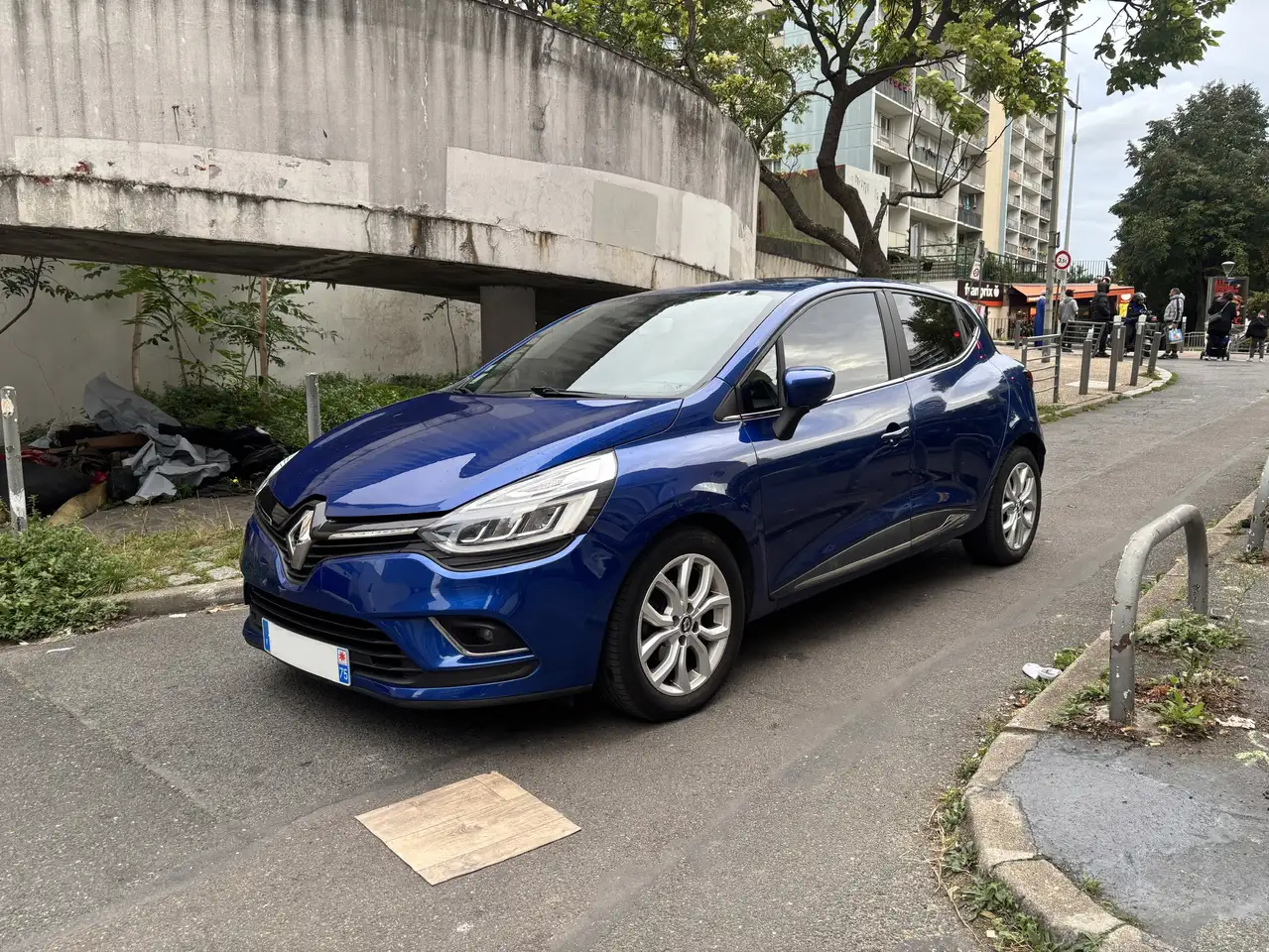 Renault Clio TCe 120 Energy EDC Intens