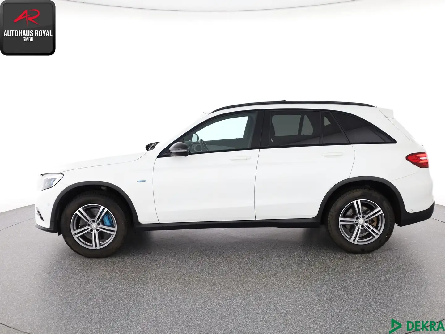 Mercedes-Benz GLC 350 GLC 350 e 4M AMG NIGHT PANORAMA,SCHECKHEFT,1.HD Weiß - 2