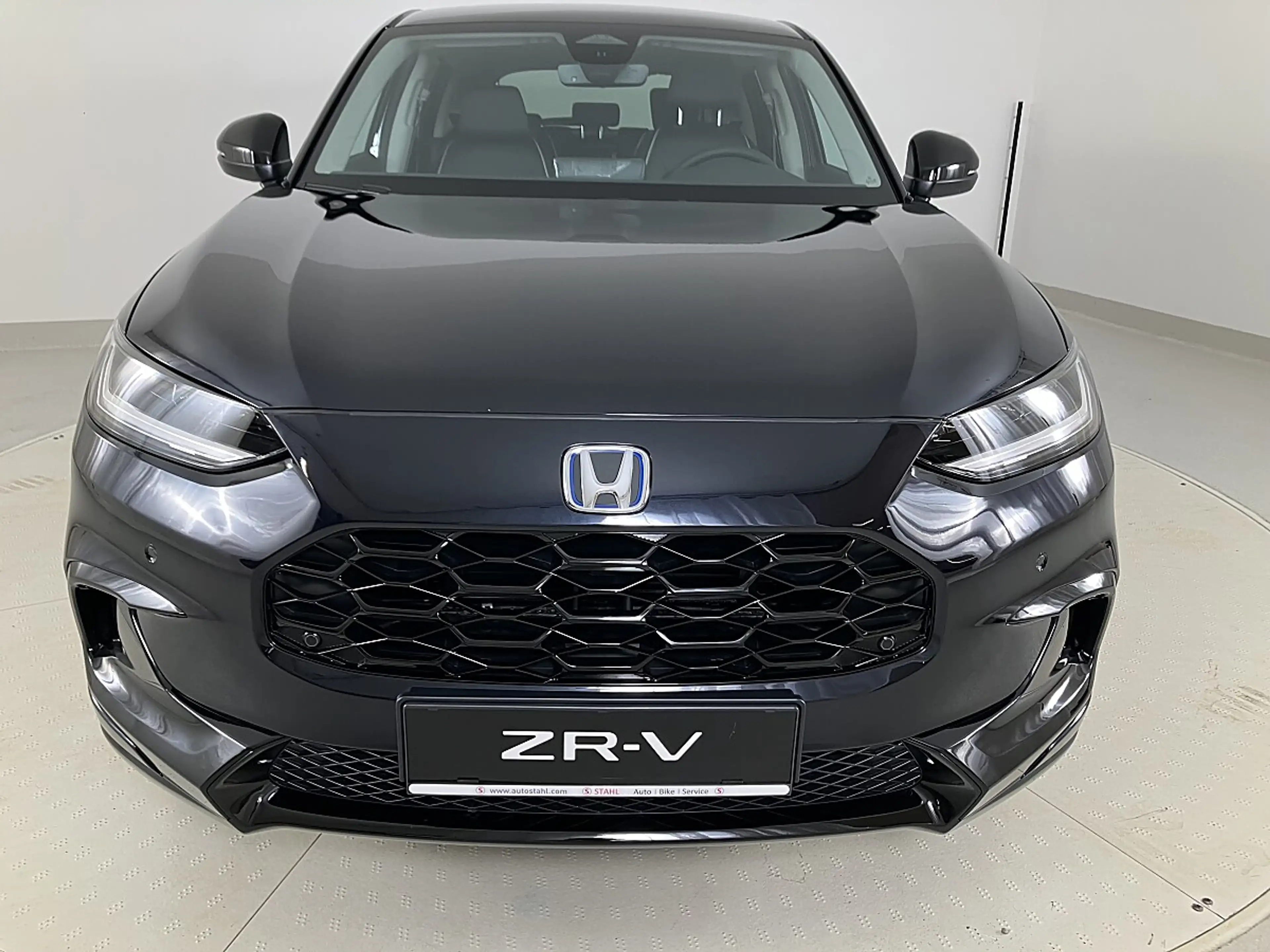 Honda ZR-V 2,0 i-MMD Hybrid Sport Aut. — photo 2
