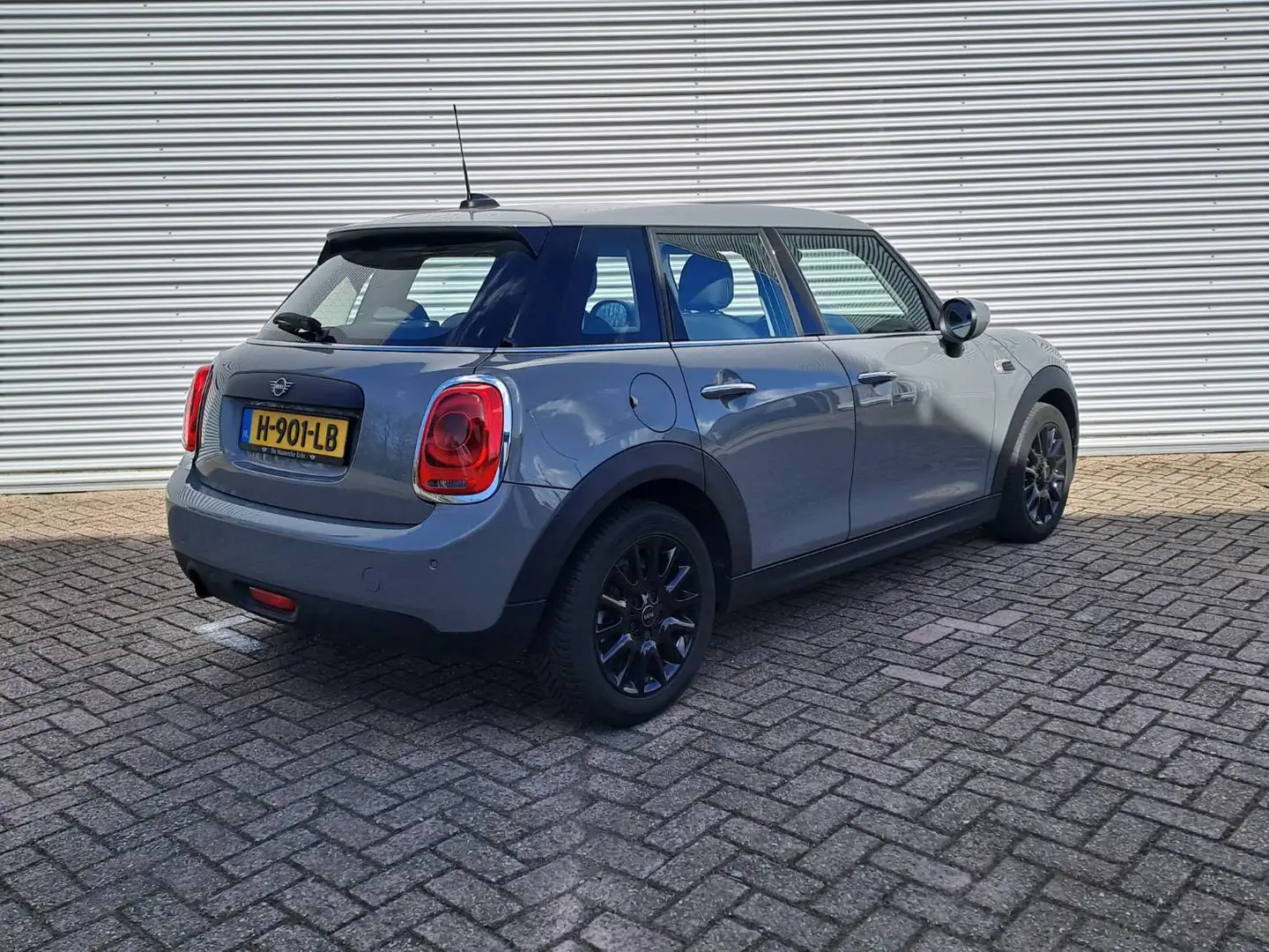 MINI One Mini 1.5 Business Edition Navi | Airco | Cruise co Grijs - 2