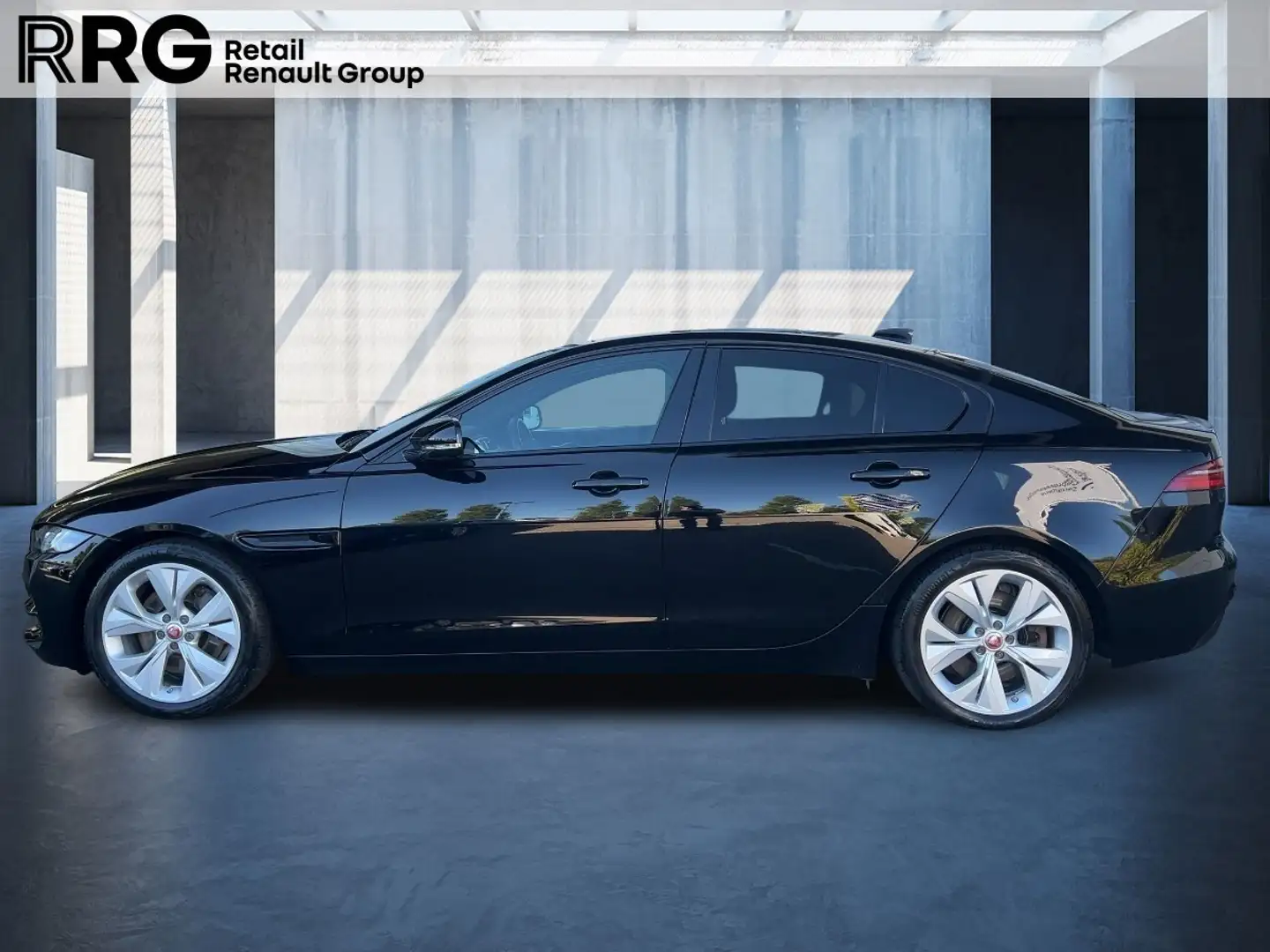 Jaguar XE P250 Autom. 184 Noir - 2