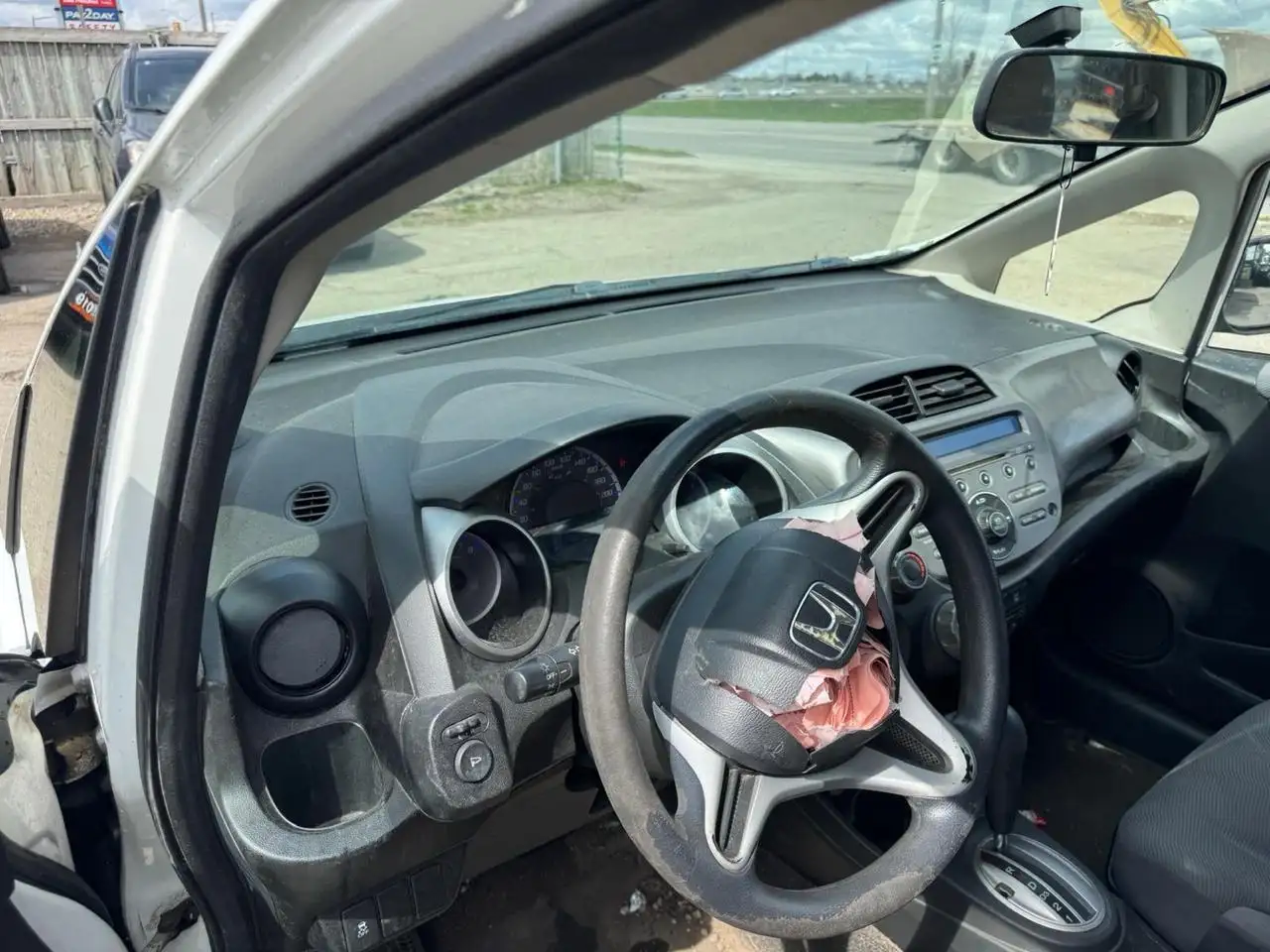 Honda Fit снимка Honda Fit