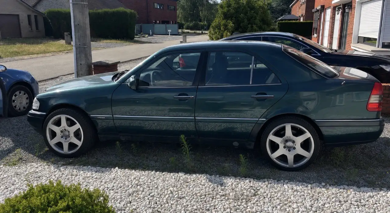 Mercedes-Benz C 220 Elegance, foto 1