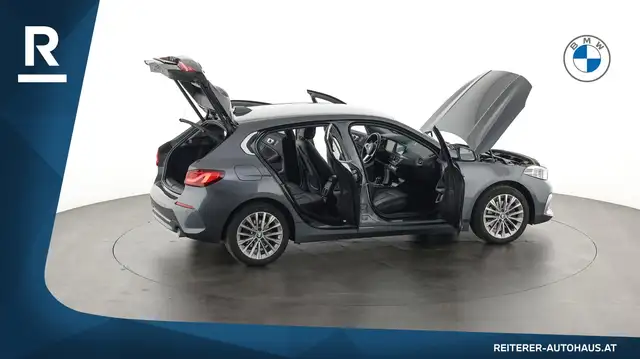 BMW 1 Series view 12