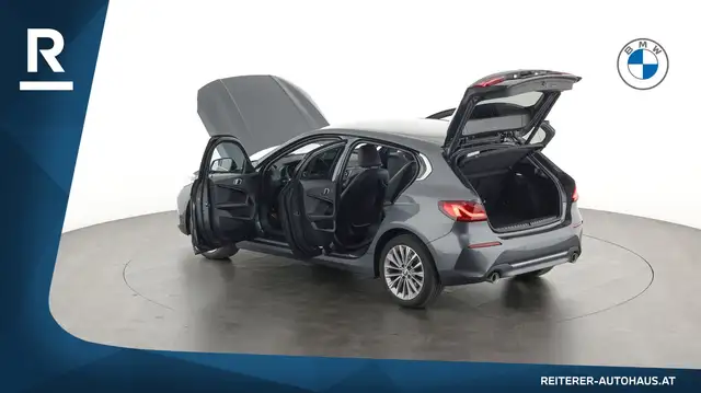 BMW 1 Series view 10