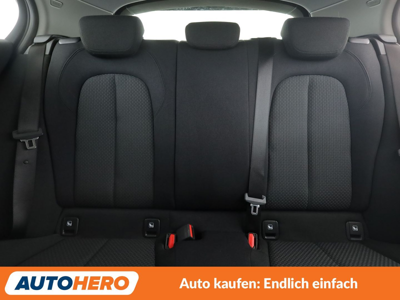 BMW 118 118i Advantage Aut.*NAV*TEMPO*PDC*SHZ*ALU*KLIMA* — photo 15