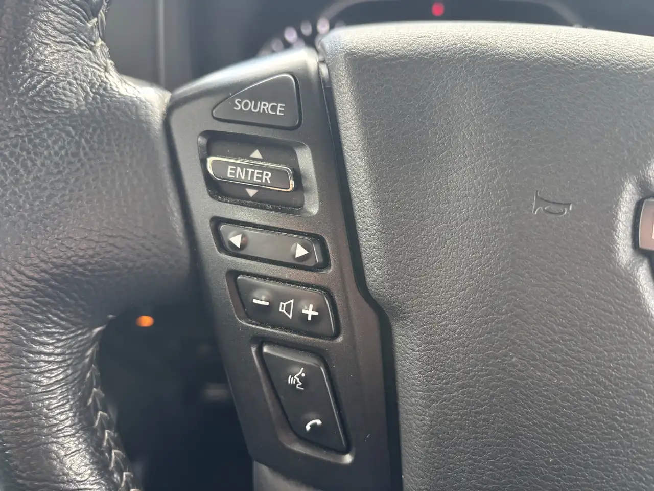 Nissan Frontier снимка Nissan Frontier