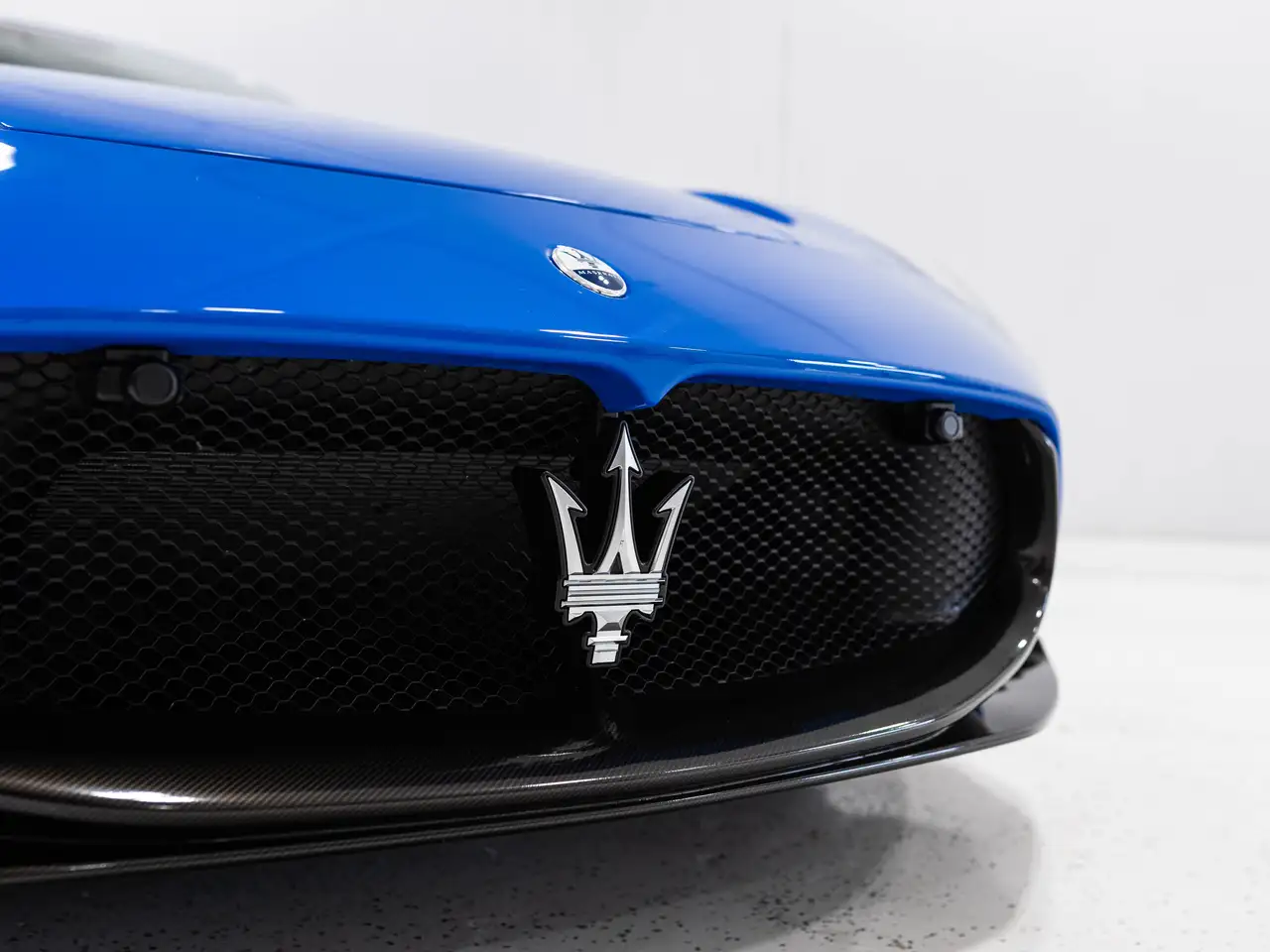 Maserati MC20 photo Maserati MC20