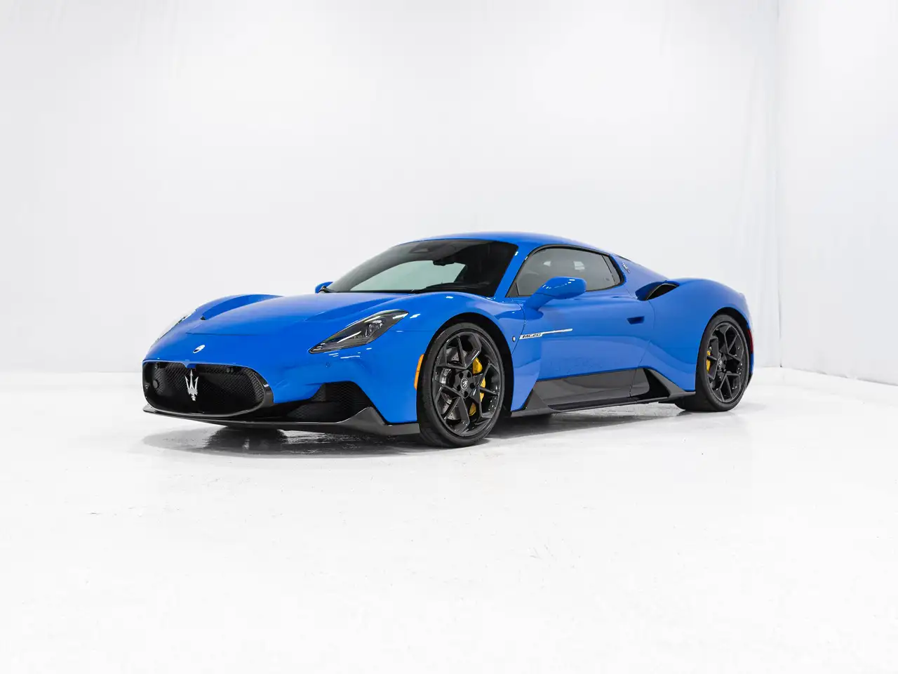 Maserati MC20 photo Maserati MC20