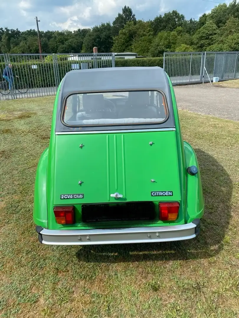 Citroen 2CV 6club Vert - 2