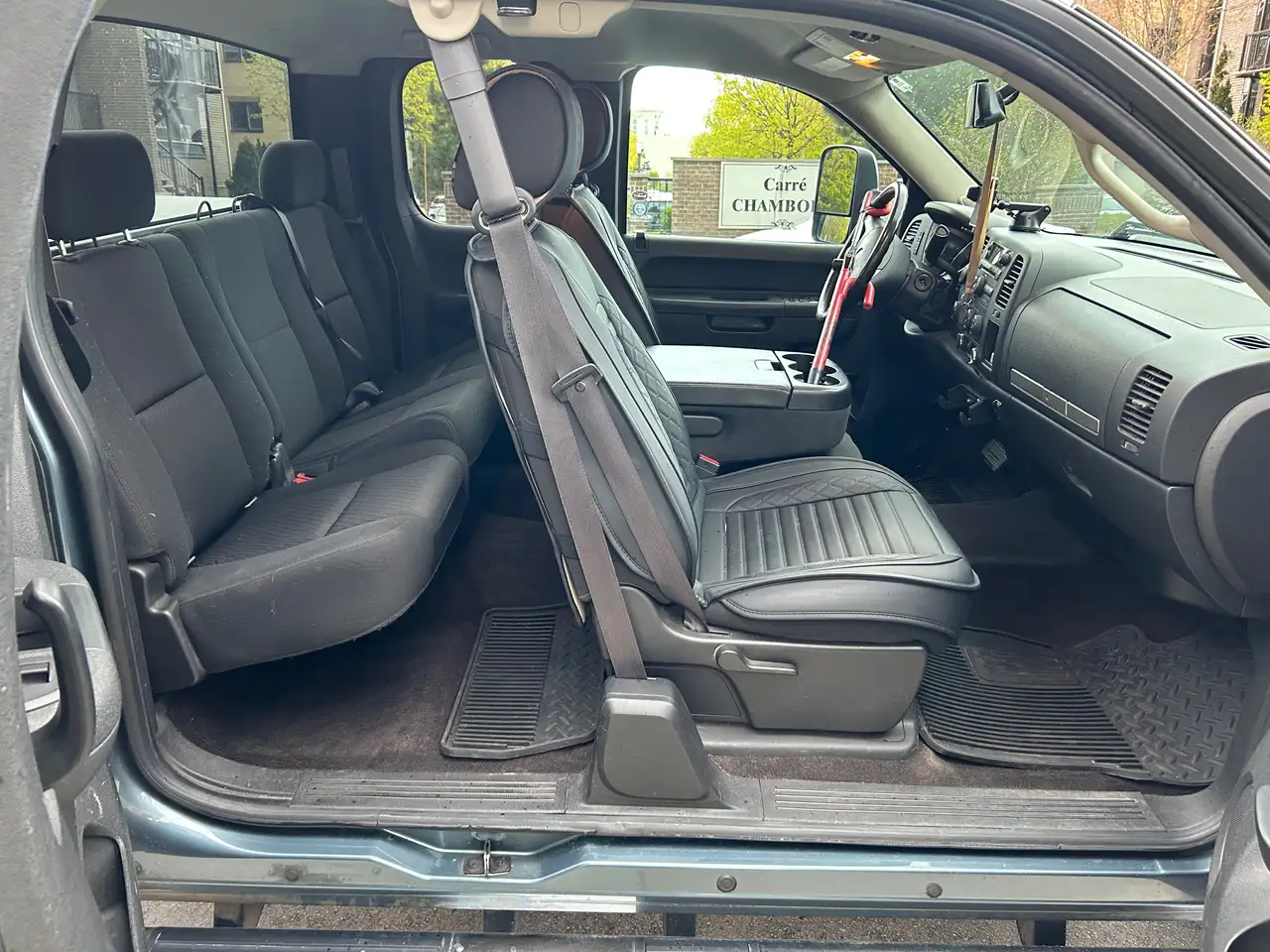 GMC Sierra 2500HD снимка GMC Sierra 2500HD