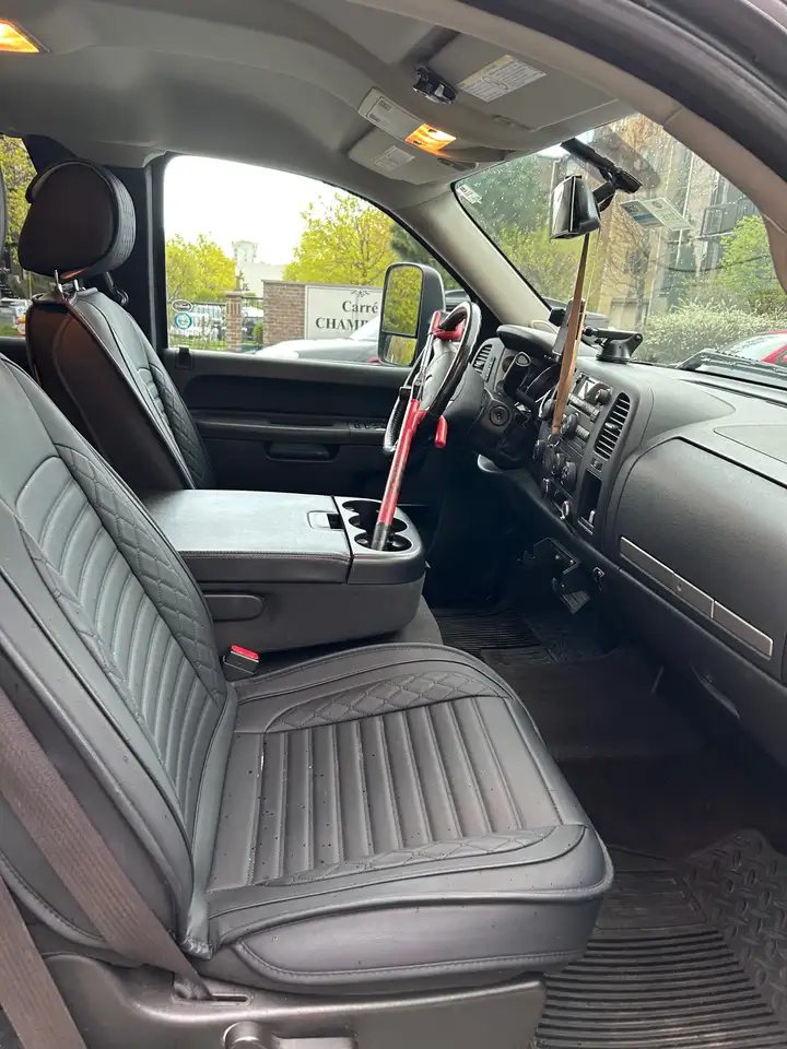 GMC Sierra 2500HD снимка GMC Sierra 2500HD
