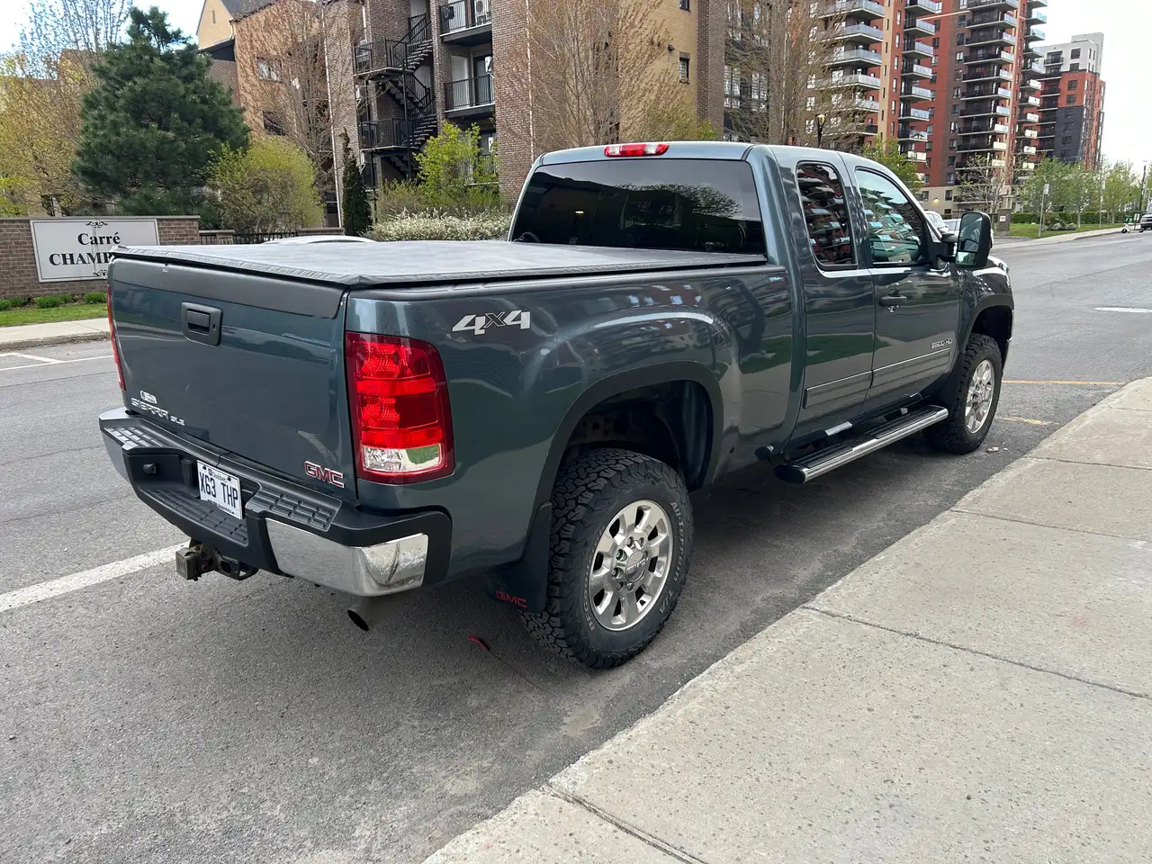GMC Sierra 2500HD снимка GMC Sierra 2500HD