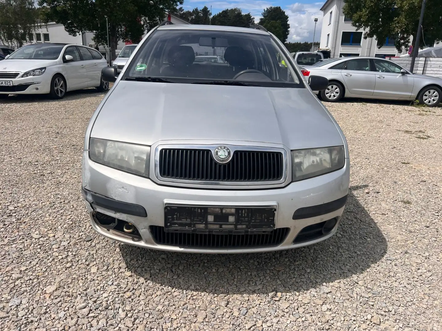Skoda Fabia Combi 1.4 16V Comfort Klima AHK Zilver - 2