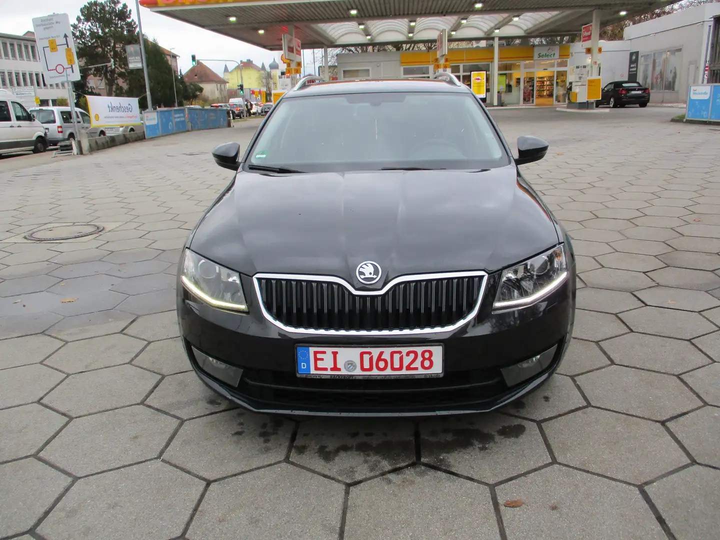 Skoda Octavia Style Schwarz - 2
