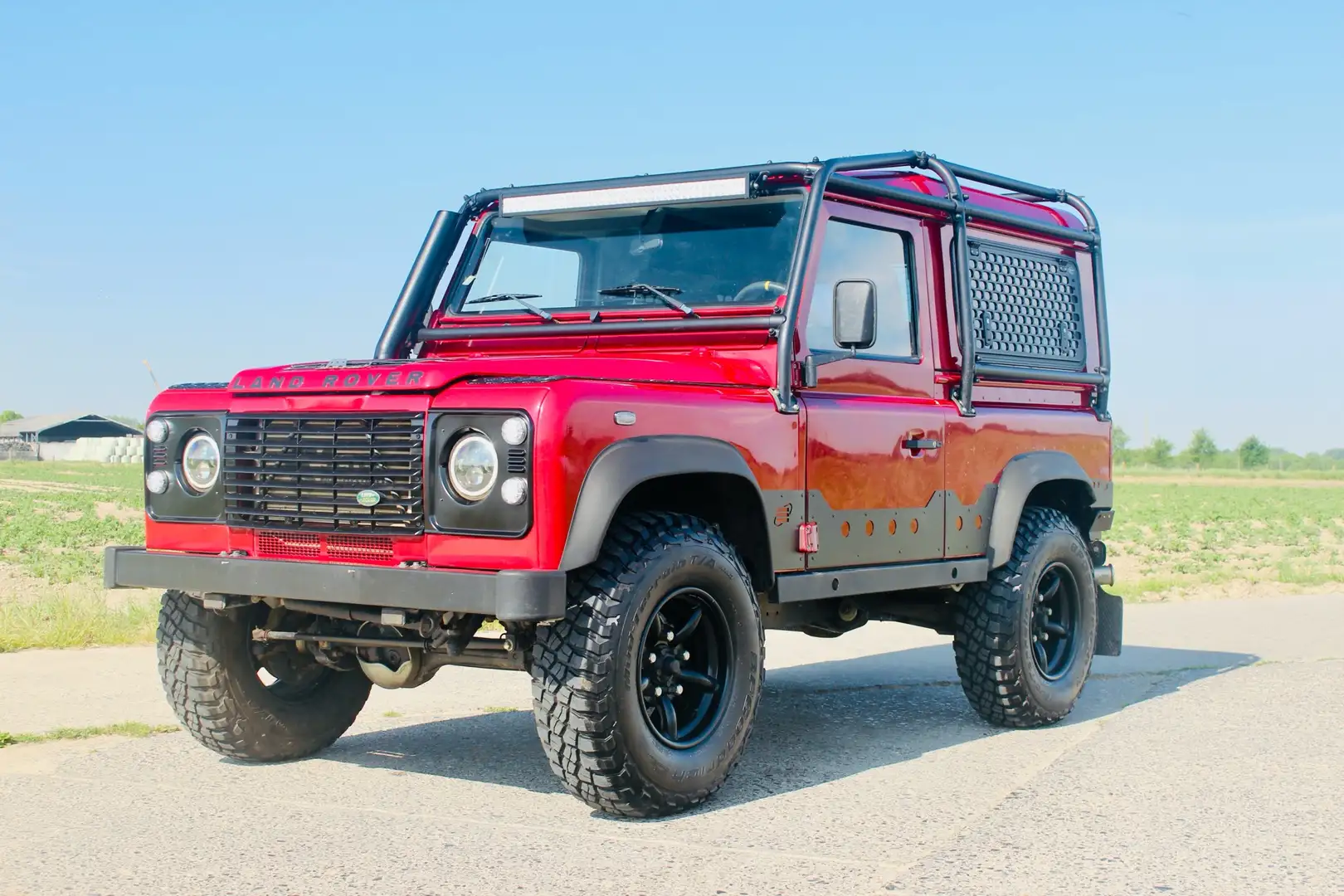 Land Rover Defender 90 Station Wagon E - 1