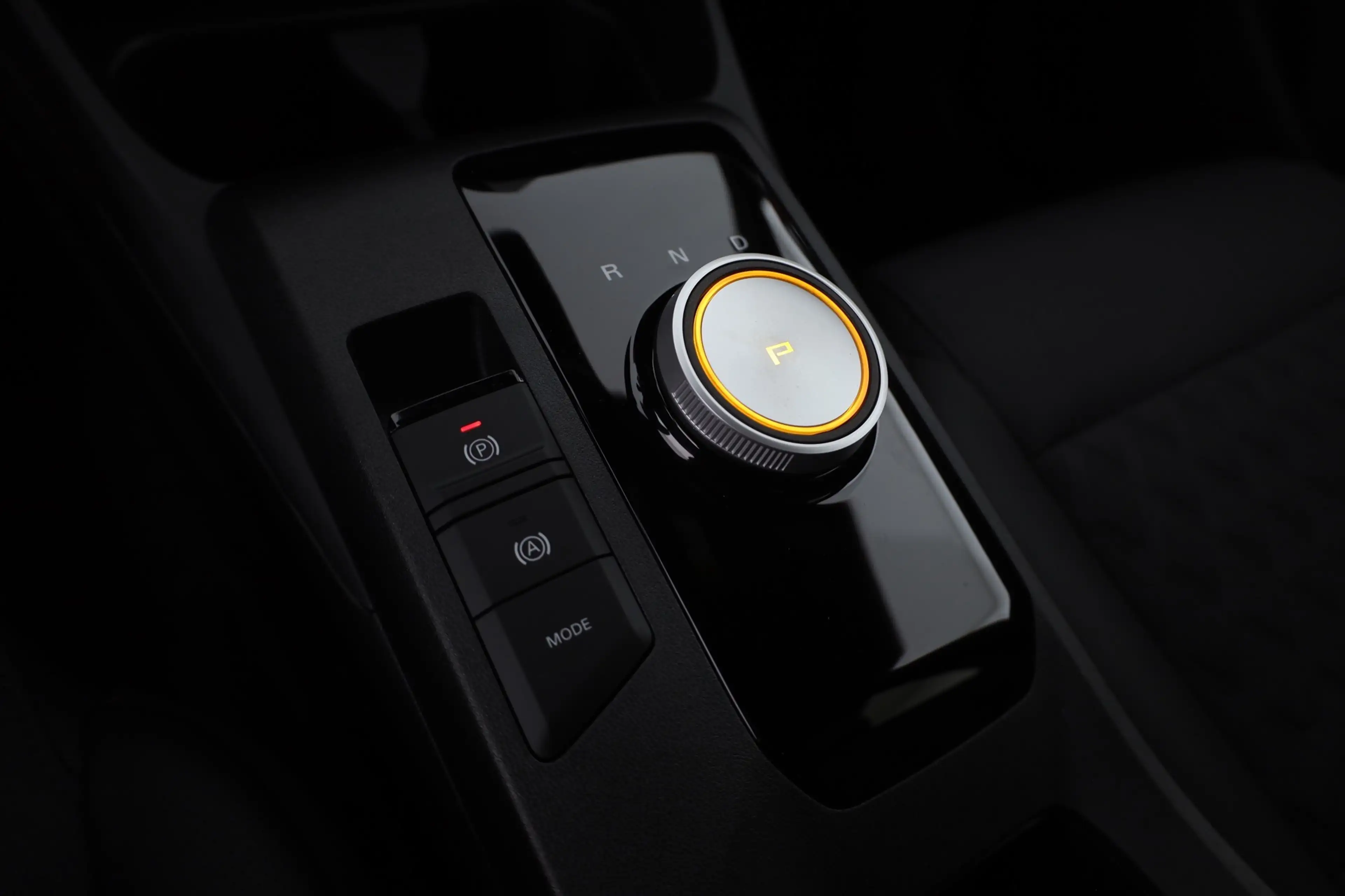 MG MG3 1.5 Hybrid Luxury Aut. LED ACC Navi 360° — photo 13