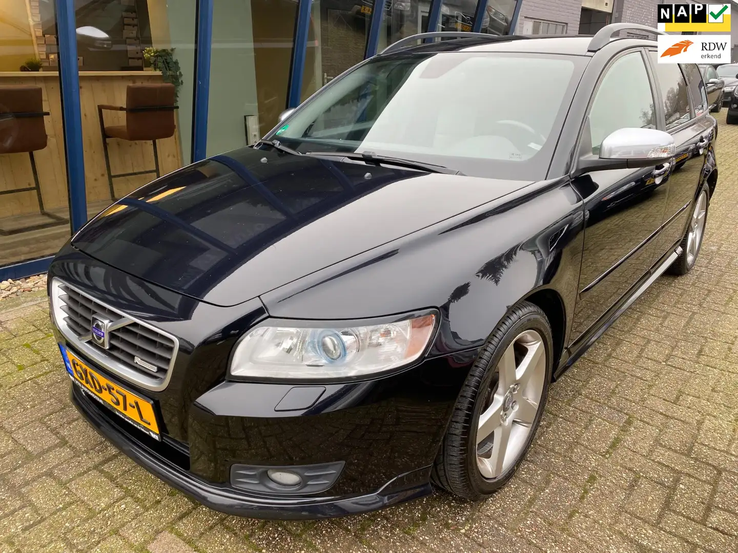 Volvo V50 1.8 R-Design LEER / PDC / 17'' VELGEN Negro - 1