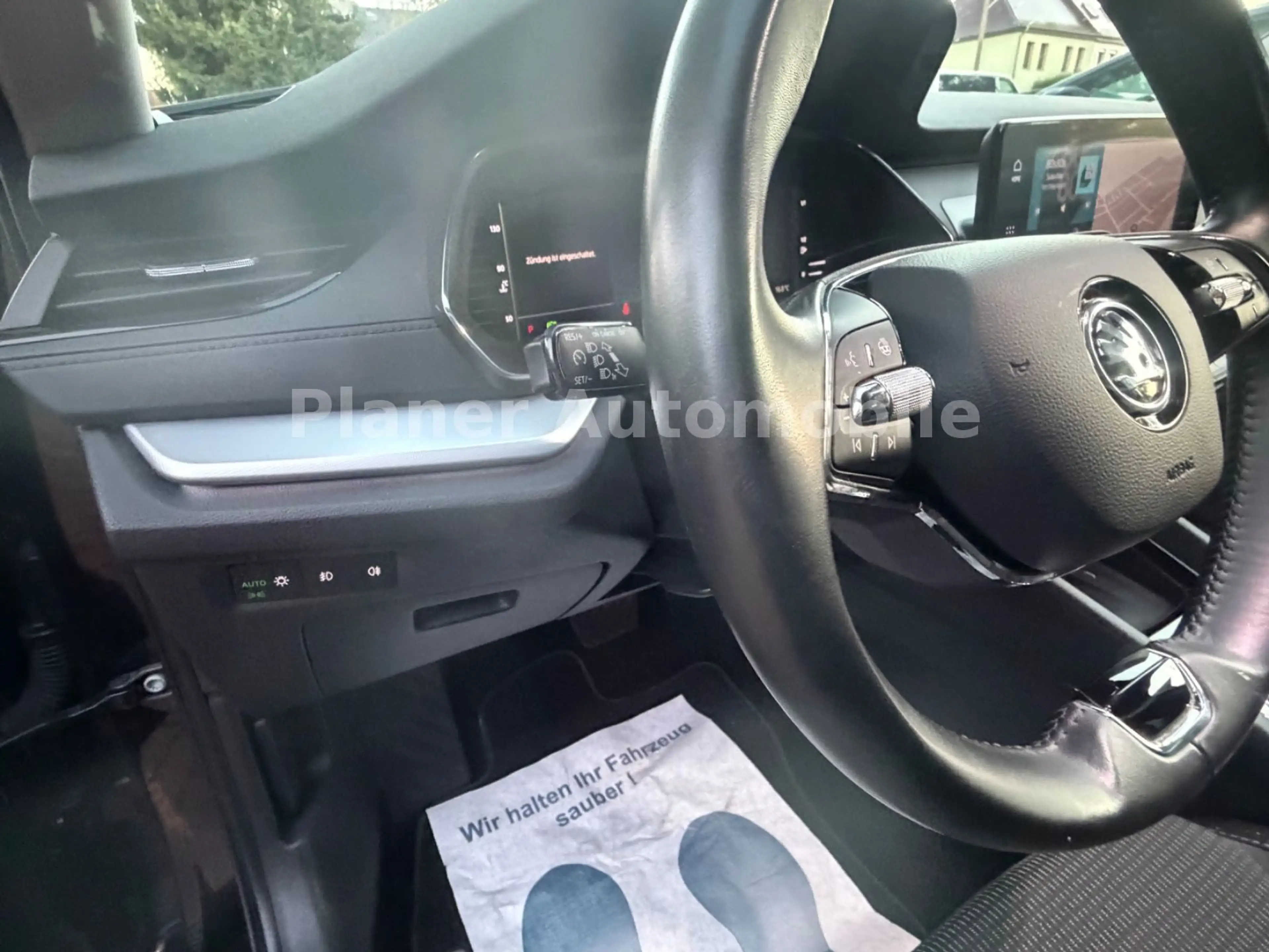 Skoda Octavia Combi 1. Hand DSG LED  Service neu — photo 13