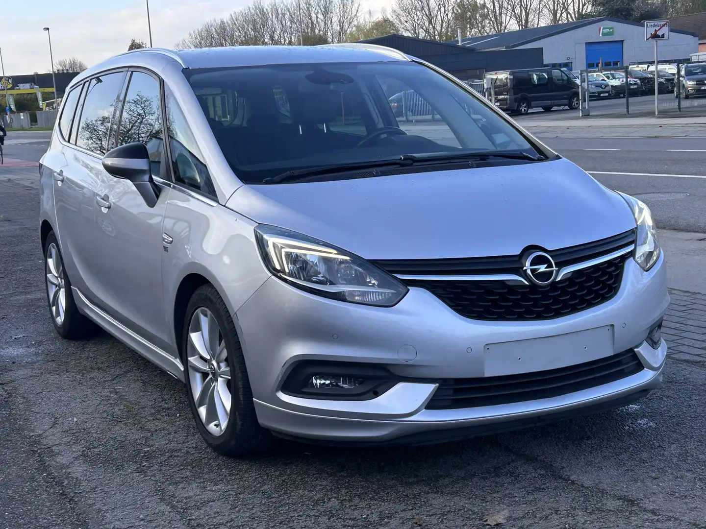 Opel Zafira Tourer 2.0CDTi S/S Excellence 170 OPC-Line Gris - 2