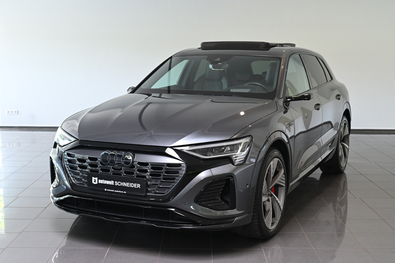Audi Q8 e-tron 55 quattro S line