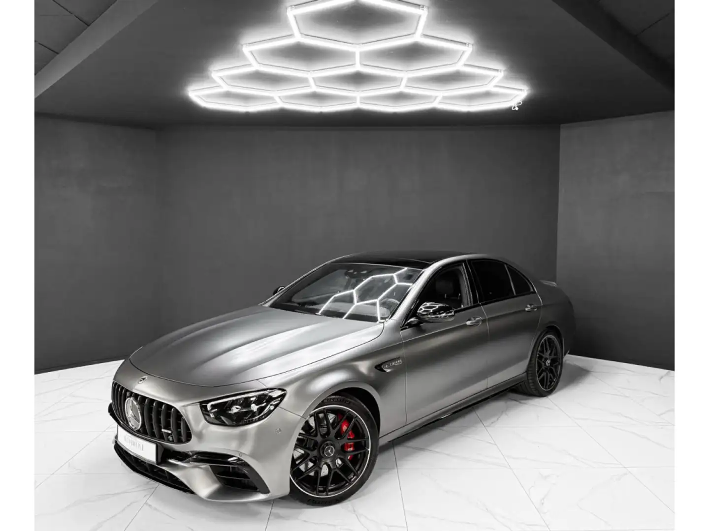Mercedes-Benz E 63 AMG S 4.0 V8 4MATIC+ Sedan Gris - 1