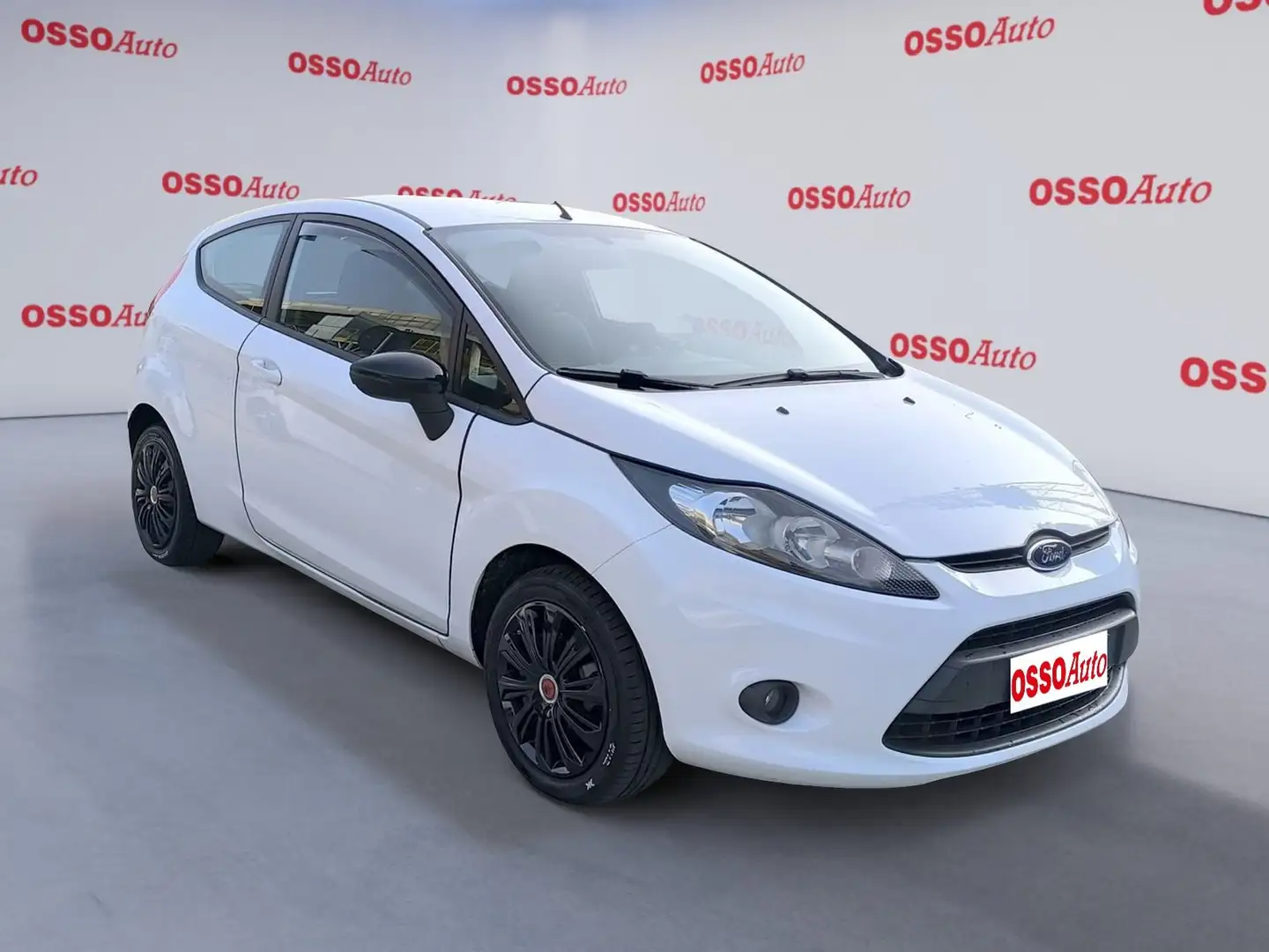 Ford Fiesta 1.4 TDCI 70 HP 3P NEOPATENTATI Weiß - 2