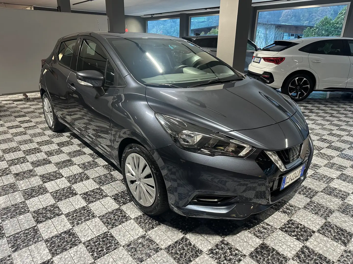 Nissan Micra Micra 1.0 ig-t Acenta 92cv Grigio - 2