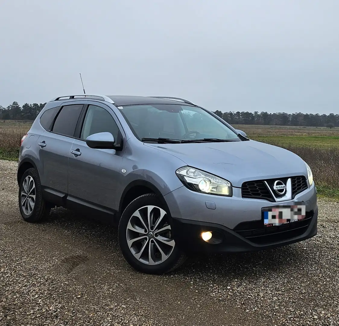 Nissan Qashqai+2 TEKNA (4WD) 2.0 Diesel Grau - 1