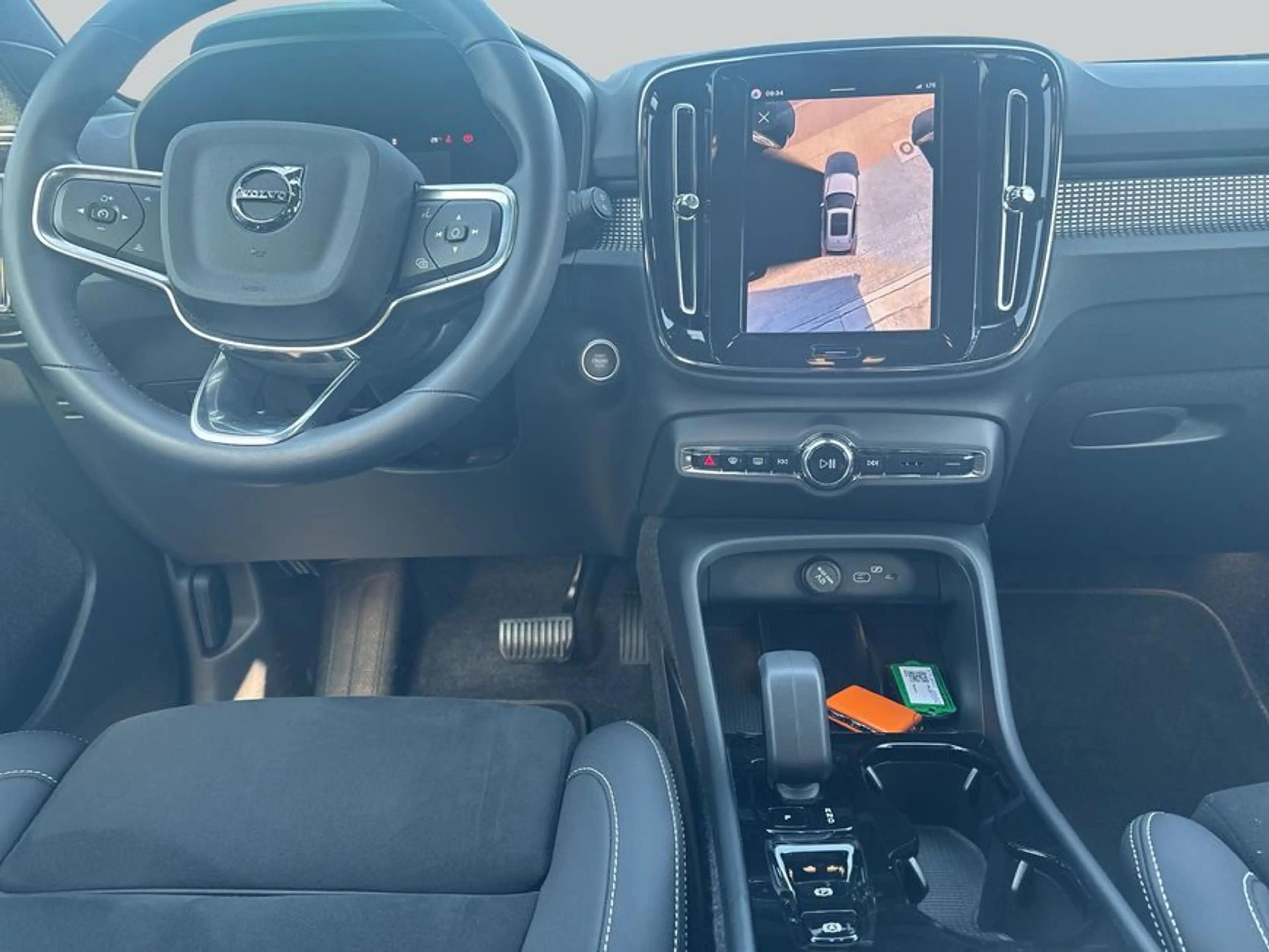 Volvo XC40 XC40 B3 B DKG Plus Black Edition — photo 14