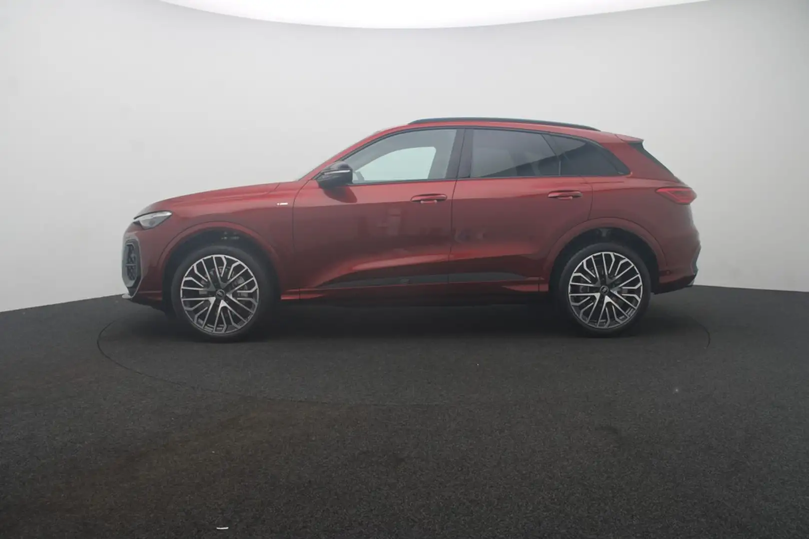 Audi Q5 TDI quattro S line Matrix Navi ACC Pano Rot - 2