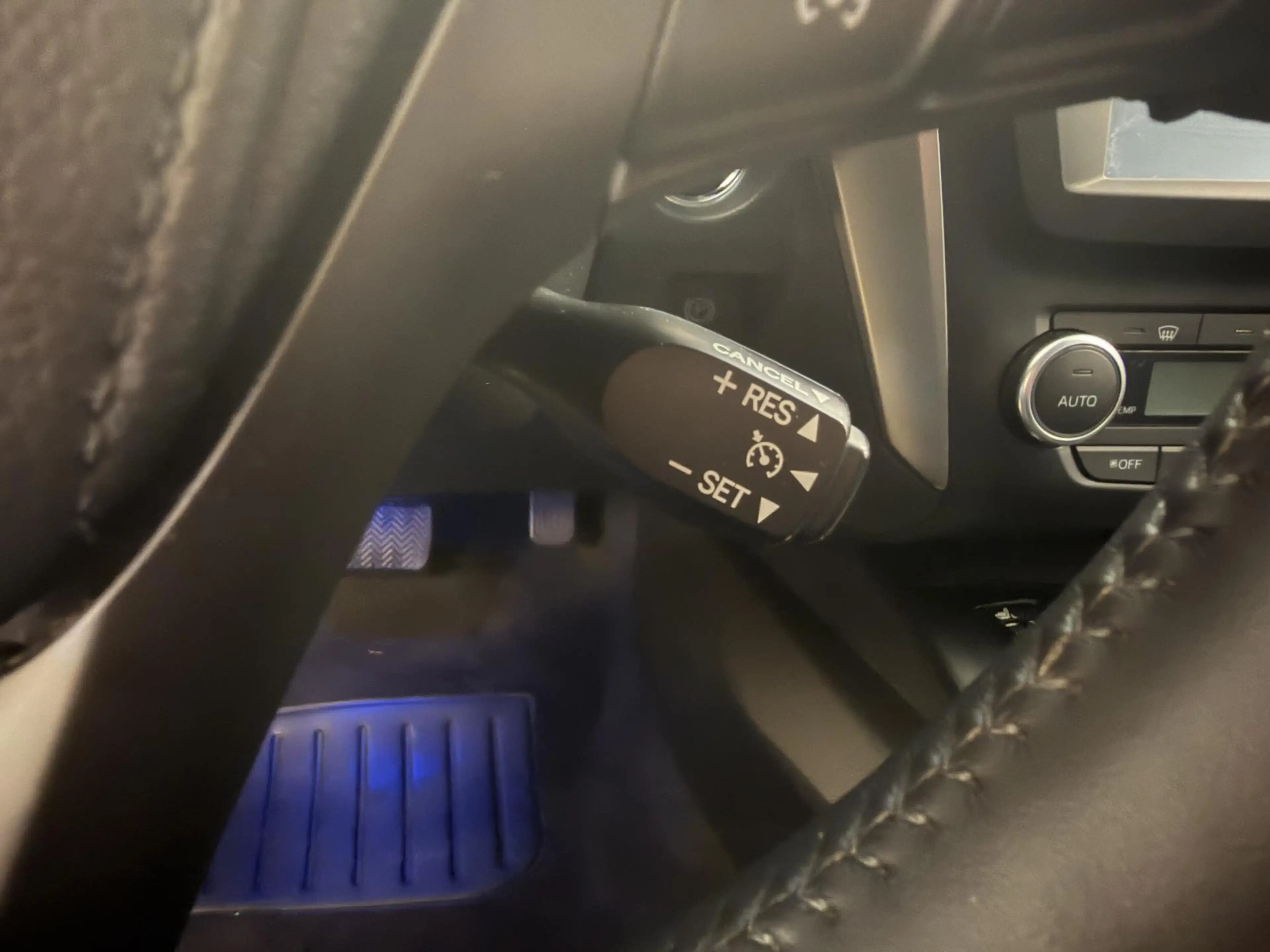 Toyota Avensis Touring Sports 1.8 VVT-i EXECUTIVE AUTOMAAT PREMIU — photo 20