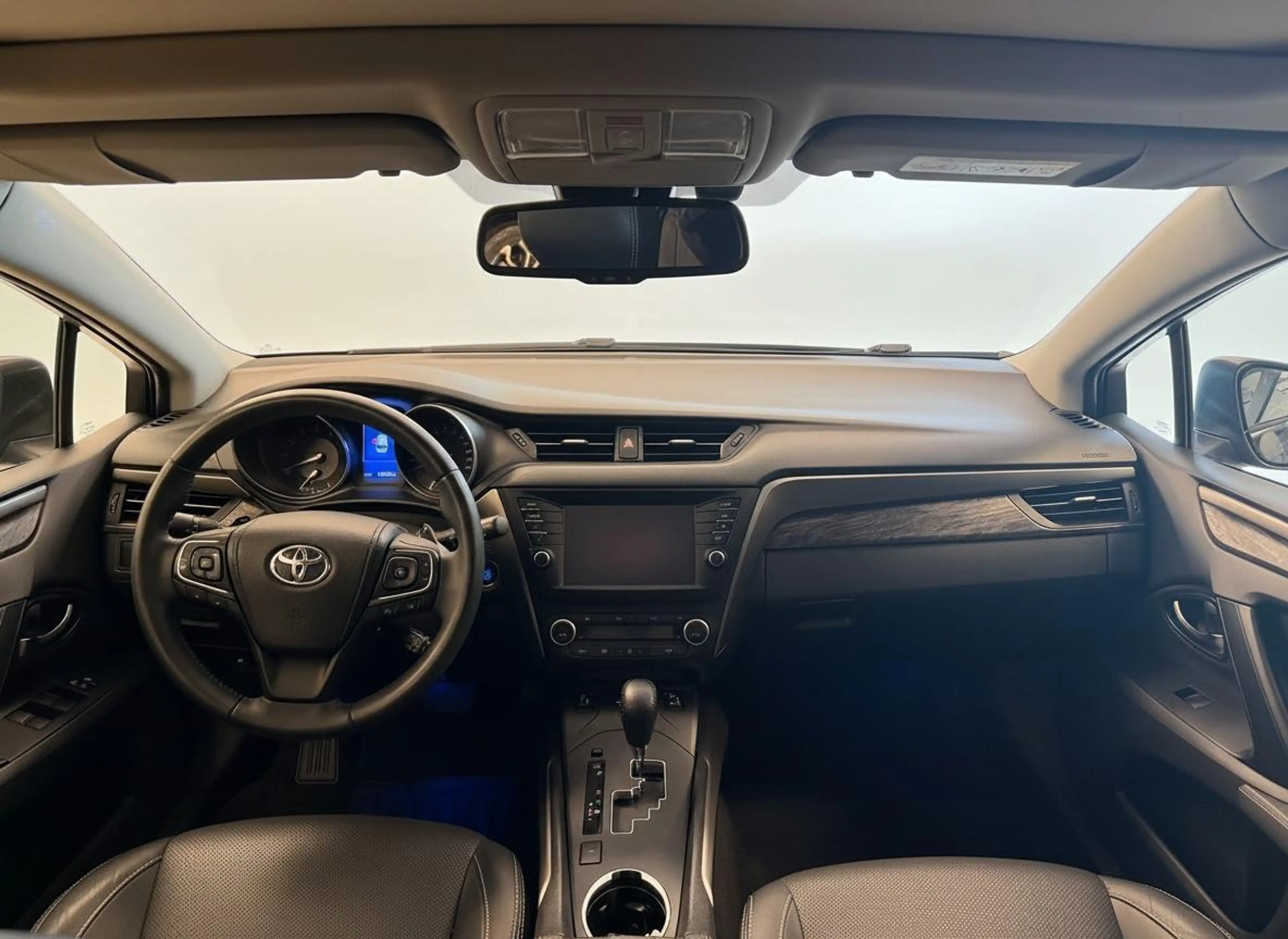 Toyota Avensis Touring Sports 1.8 VVT-i EXECUTIVE AUTOMAAT PREMIU — photo 10